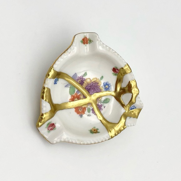 Kintsugi Ashtray Floral Porcelain Germany Gold Crack Art Personal Growth Gift - Picture 7 of 12